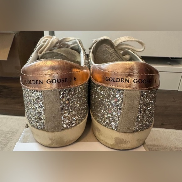 Golden Goose Superstar Platinum Glitter with Dove-Gray Suede Star (Size 38) - Picture 5 of 11